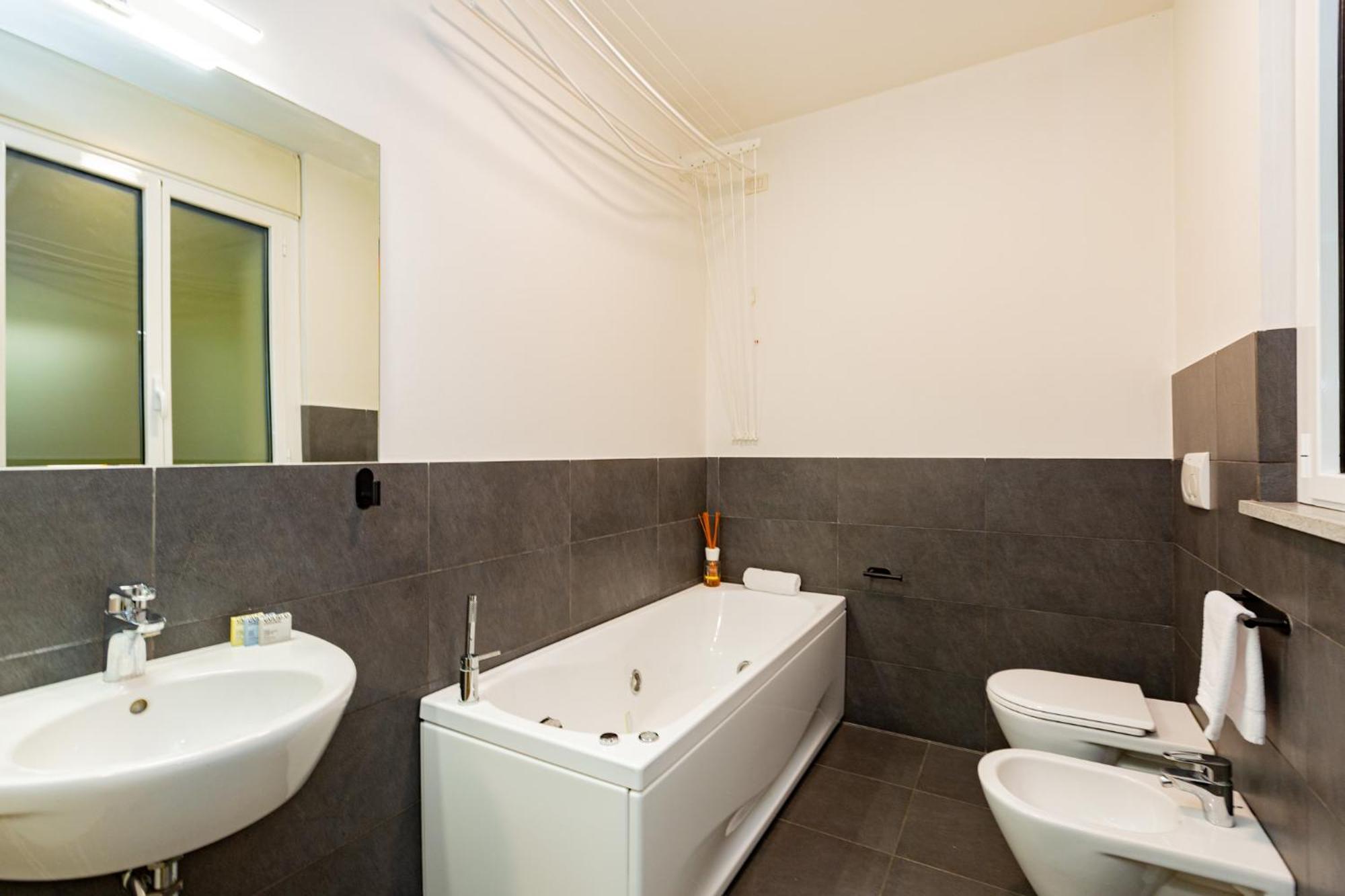 Premuda20 Milan Elegant Apartment Екстериор снимка