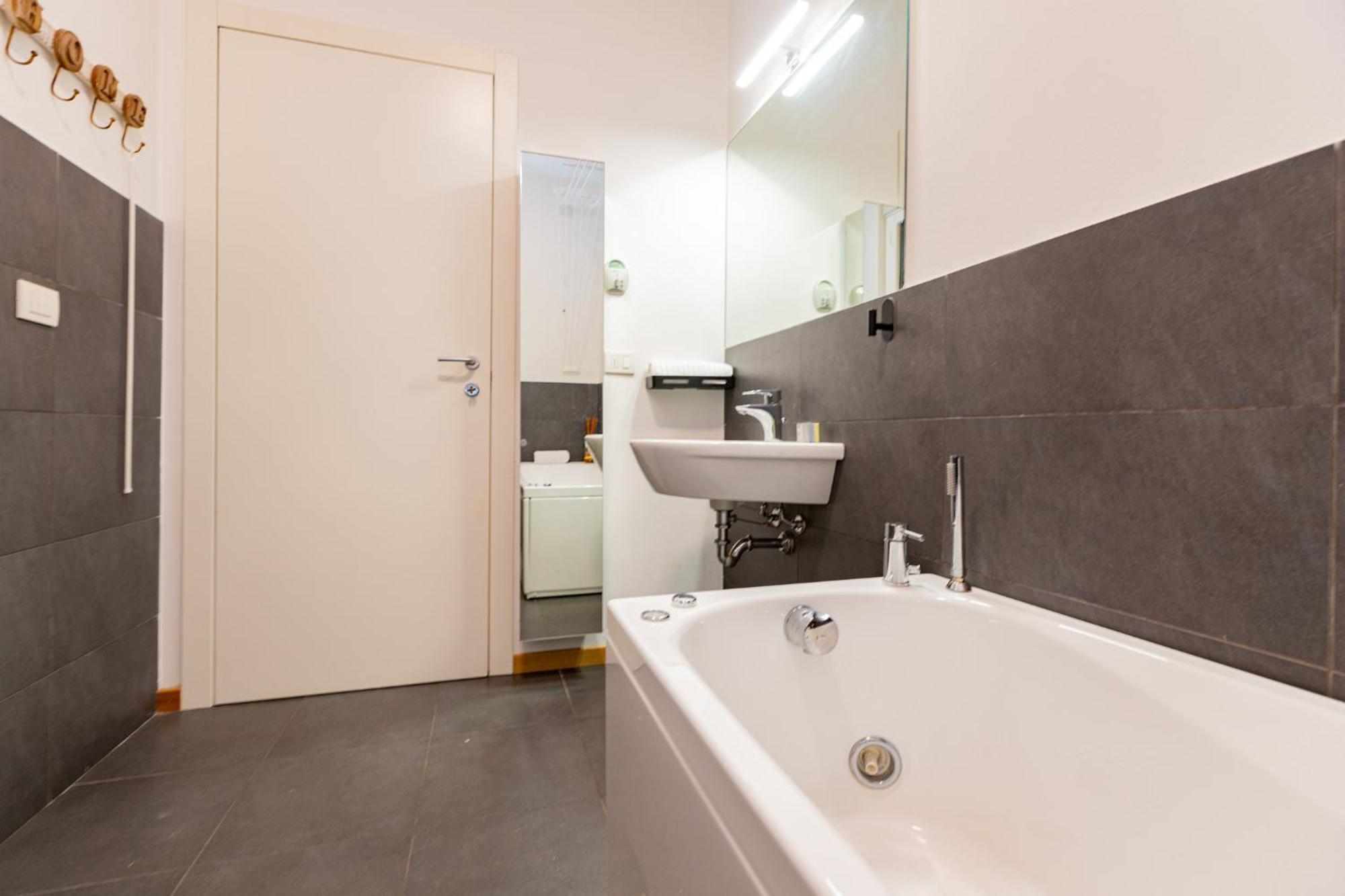 Premuda20 Milan Elegant Apartment Екстериор снимка
