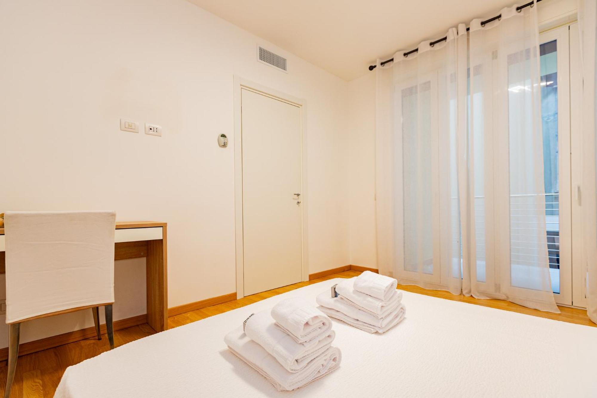 Premuda20 Milan Elegant Apartment Екстериор снимка